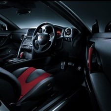 The interior gets carbon fiber and Alcantara accents