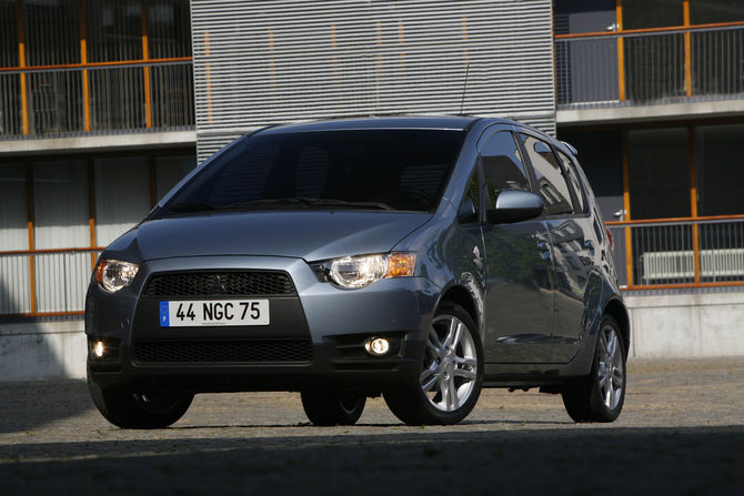 Mitsubishi Colt 1.3 Sport AT Mitsubishi Colt 1.3 Sport AT