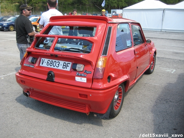 Renault 5 Alpine Turbo share tell a friend share on facebook