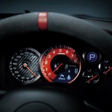 The instrument panel gets a redesign for the Nismo