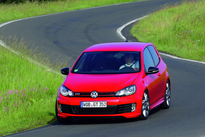 Volkswagen Golf GTI Edition 35 Volkswagen Golf GTI Edition 35