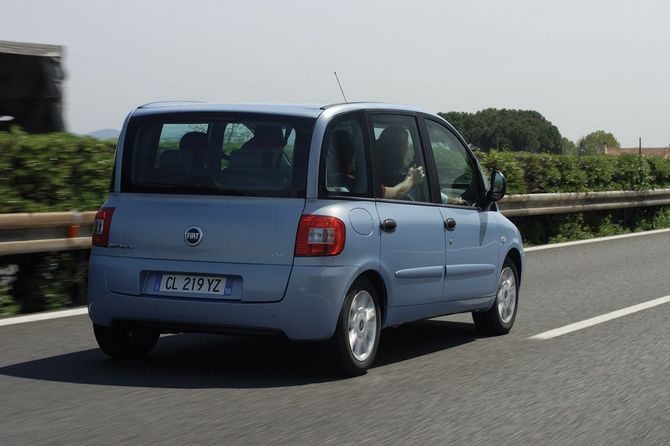 Fiat Fiat Multipla 1.9 JTD Dynamic Fiat Fiat Multipla 1.9 JTD Dynamic