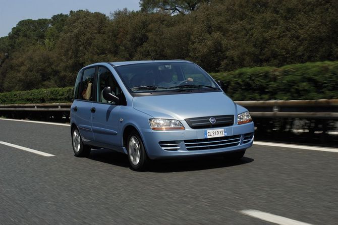 Fiat Fiat Multipla 1.9 JTD Dynamic Fiat Fiat Multipla 1.9 JTD Dynamic
