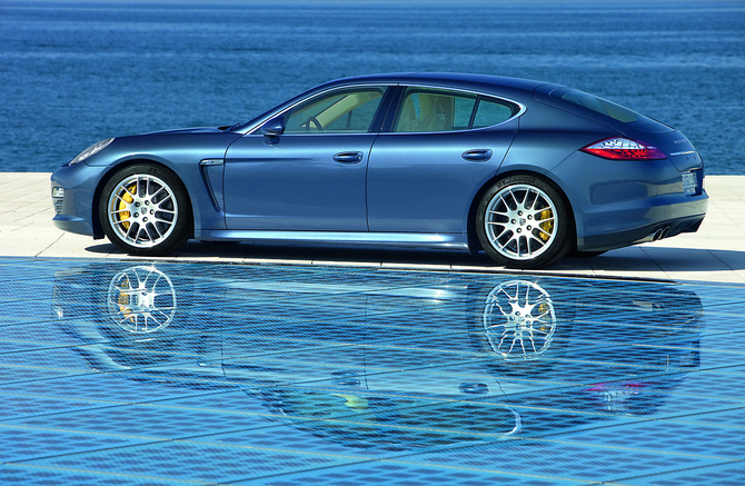 Porsche Panamera 4S PDK Porsche Panamera 4S PDK