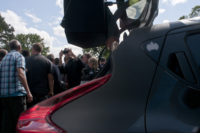 Nissan Teams with Ministry of Sound to Build Jukebox Nissan Teams with Ministry of Sound to Build Jukebox