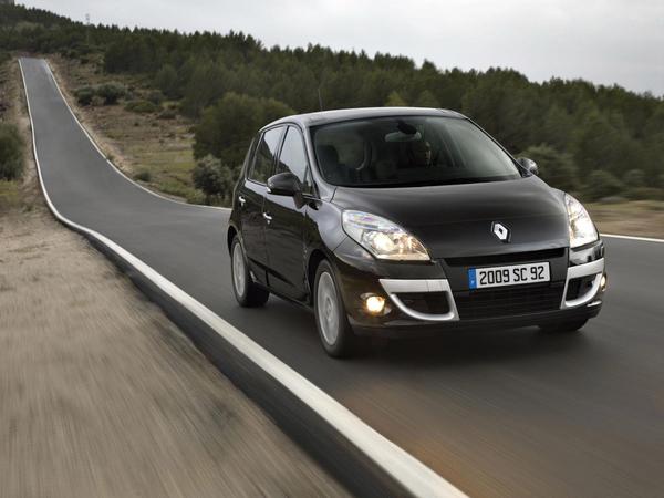 Renault Scenic III 1.5 dCi 110cv ECO2 FAP Dynamique S Renault Scenic III 1.5 dCi 110cv ECO2 FAP Dynamique S