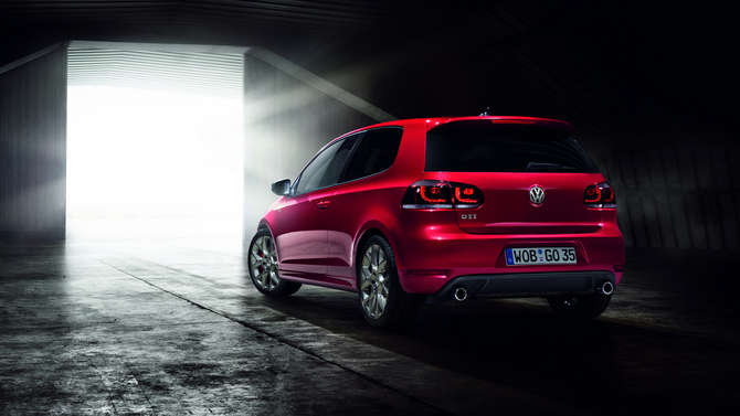 Volkswagen Golf GTI Edition 35 Volkswagen Golf GTI Edition 35