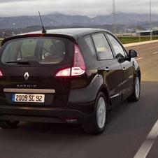 Renault Scenic III 1.5 dCi 110cv ECO2 FAP Dynamique S Renault Scenic III 1.5 dCi 110cv ECO2 FAP Dynamique S