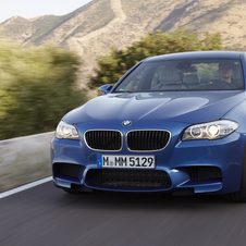 2012 BMW M5 Brings Ton of Tech to Super Saloon 2012 BMW M5 Brings Ton of Tech to Super Saloon