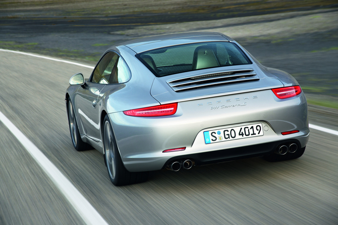 New Porsche 911 unveiled New Porsche 911 unveiled