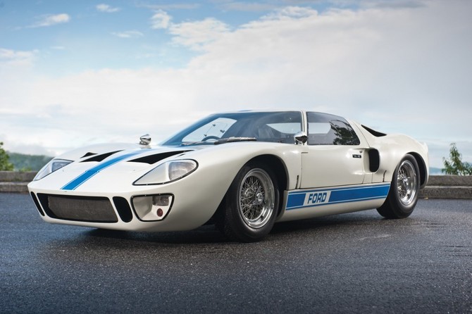 Ford GT40 utilizado para a promoção da Shelby American Ford GT40 utilizado para a promoção da Shelby American