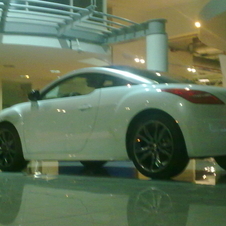 Peugeot RCZ 2.0 l HDi