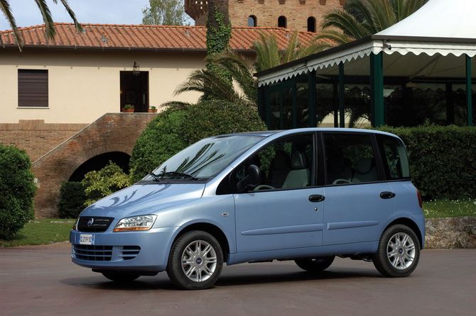 Fiat Fiat Multipla Active Natural Power Fiat Fiat Multipla Active Natural Power