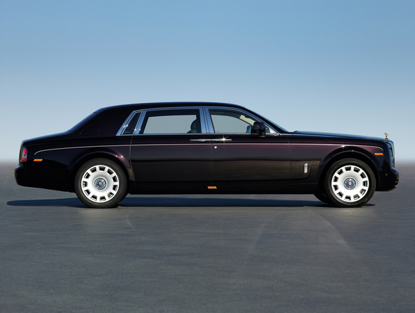It is based on the Series II Phantom with the improved infotainment system, eight-speed gearbox and direct-injected engine It is based on the Series II Phantom with the improved infotainment system, eight-speed gearbox and direct-injected engine