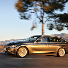 La nouvelle BMW Série 3 Touring est disponible avec un châssis Sport M ou un châssis Sport M adaptatif