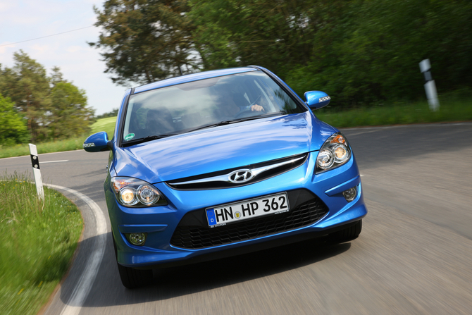 Hyundai i30 1.6 A/T Comfort Hyundai i30 1.6 A/T Comfort