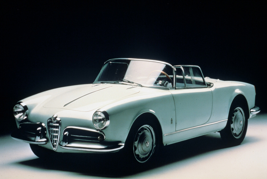 alfa_romeo_giulietta_spider_veloce_large_28829.jpg