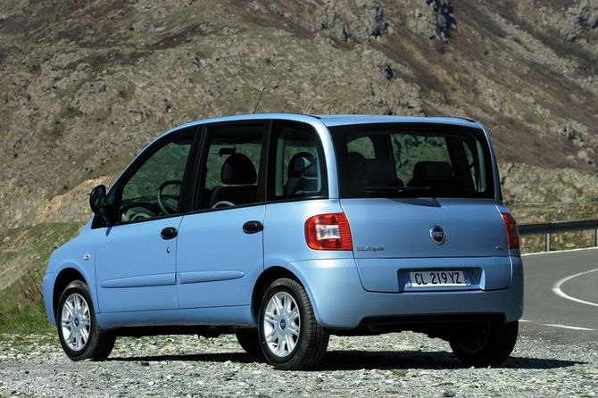 Fiat Fiat Multipla Dynamic Natural Power Fiat Fiat Multipla Dynamic Natural Power