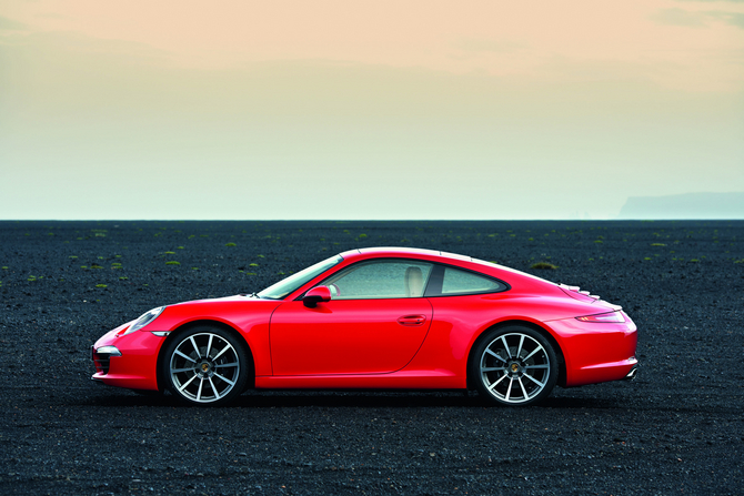 New Porsche 911 unveiled New Porsche 911 unveiled