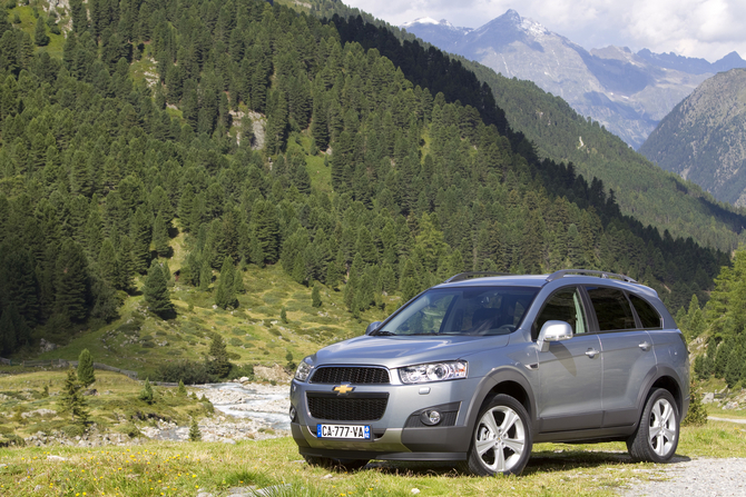 Chevrolet Captiva 2.2 D LS 2WD Chevrolet Captiva 2.2 D LS 2WD