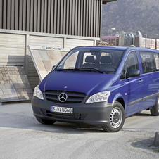 Mercedes-Benz Vito 2 {W639} Mercedes-Benz Vito 2 {W639}
