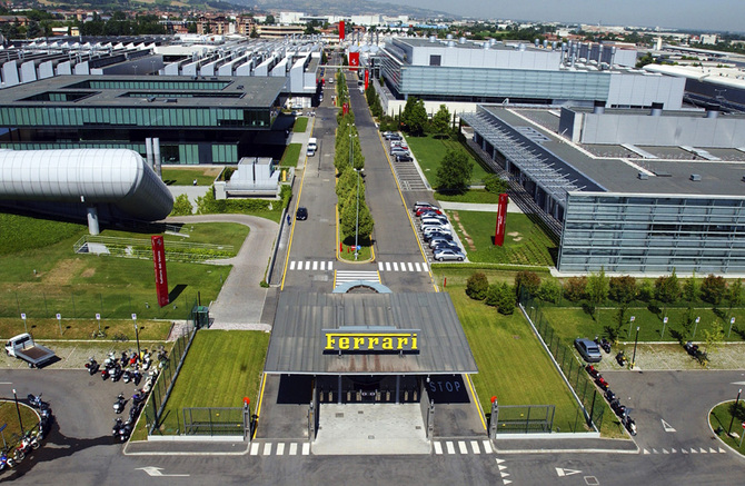 Ferrari alcança lucros recorde em 2011, e anuncia novo carro para Genebra Ferrari alcança lucros recorde em 2011, e anuncia novo carro para Genebra