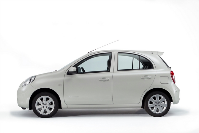 Motorisation essence 3 cylindres 80ch Motorisation essence 3 cylindres 80ch