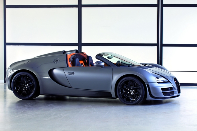 Bugatti Veyron 16.4 Gran Sport Vitesse Bugatti Veyron 16.4 Gran Sport Vitesse