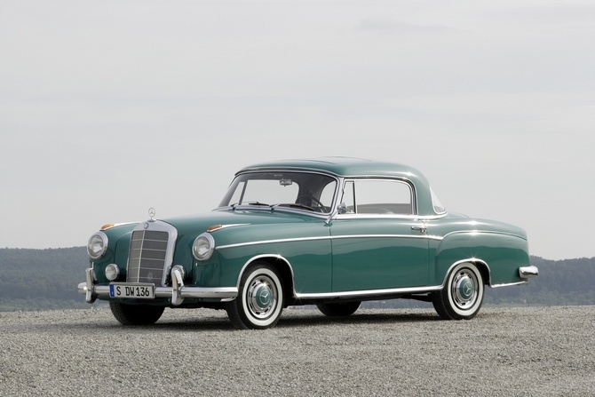 Mercedes-Benz 220 S Coupé Mercedes-Benz 220 S Coupé