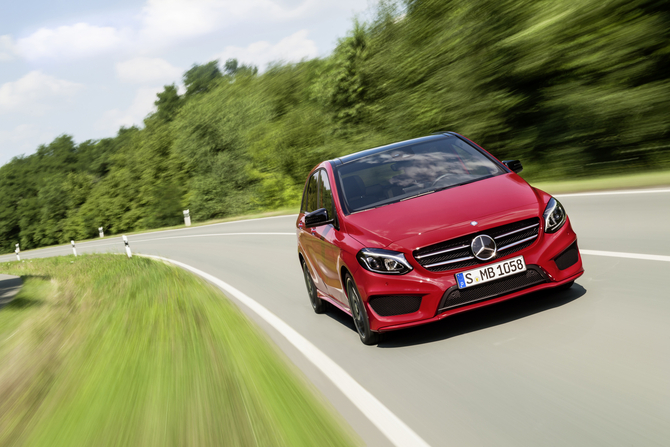 Mercedes-Benz B 200 Mercedes-Benz B 200