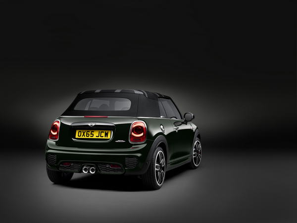 Although more powerful, Mini still managed to reduce consumption in the John Cooper Works Convertible Although more powerful, Mini still managed to reduce consumption in the John Cooper Works Convertible