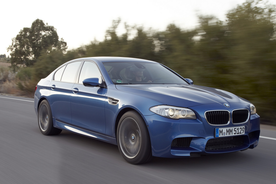Bmw super saloons
