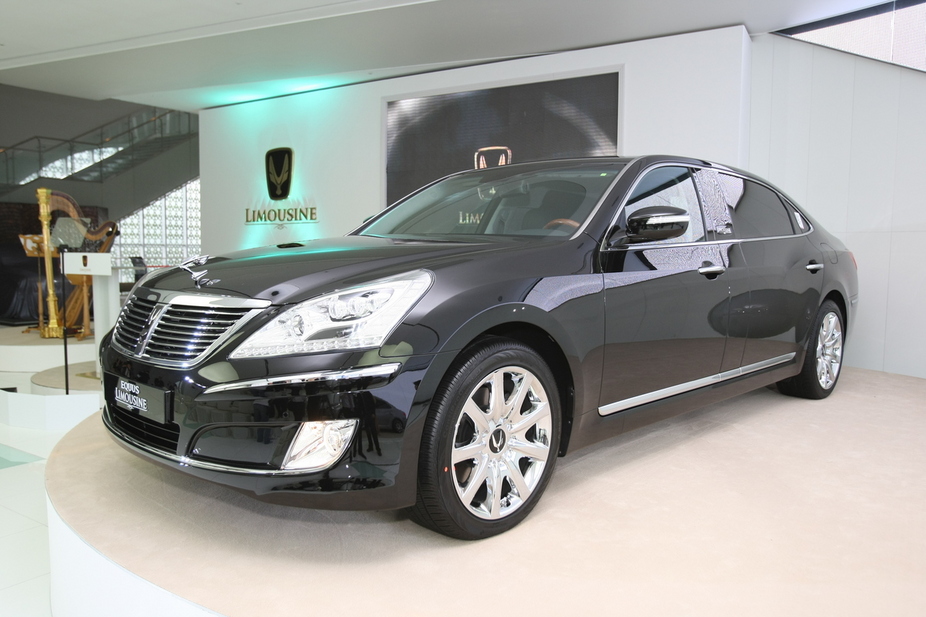 Hyundai Equus VS460 :: 1 photo and 40 specs :: autoviva.com