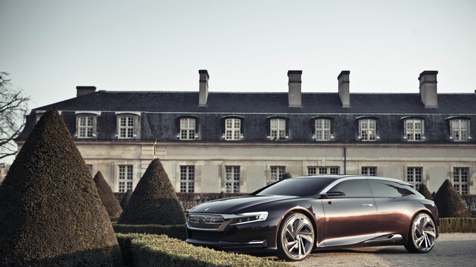 Citroen gave the Numero 9 quite an artistic reveal Citroen gave the Numero 9 quite an artistic reveal