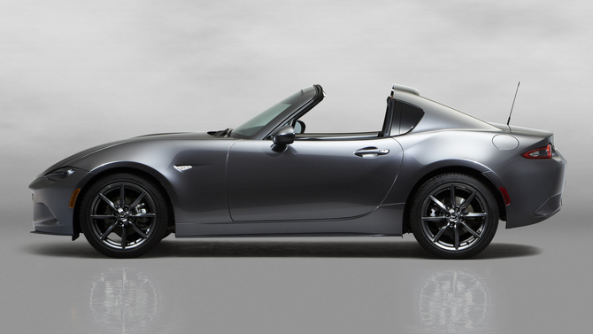Mazda MX-5 RF 2.0 SKYACTIV-G Mazda MX-5 RF 2.0 SKYACTIV-G