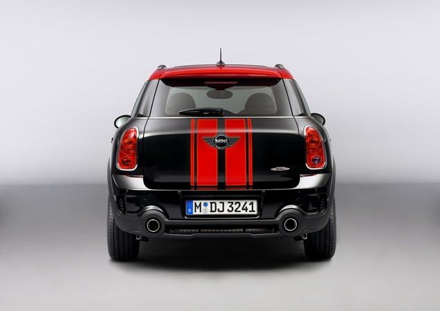 Mini John Cooper Works Countryman at Geneva with 218hp and All-Wheel Drive Mini John Cooper Works Countryman at Geneva with 218hp and All-Wheel Drive