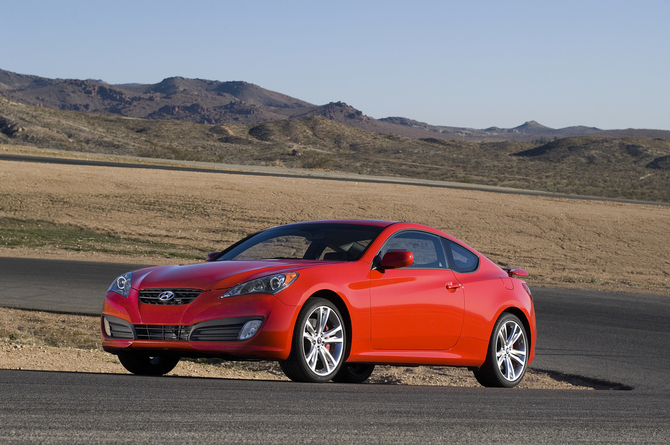 Hyundai Genesis Coupé 2.0t (US) Hyundai Genesis Coupé 2.0t (US)