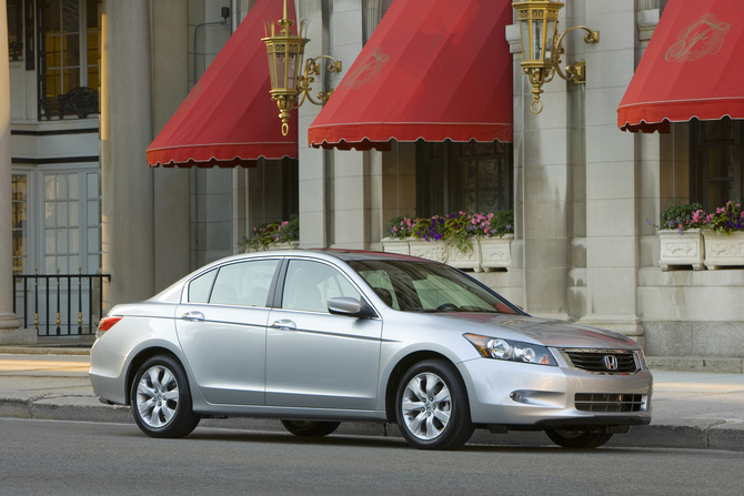 Honda Accord LX 5-Spd AT (USA) Honda Accord LX 5-Spd AT (USA)