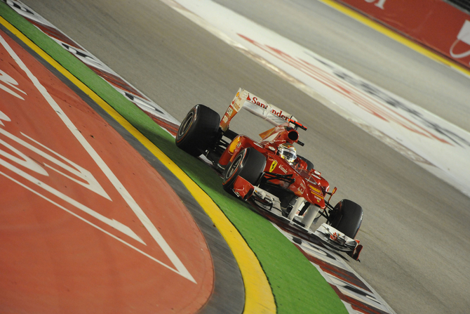 Singapore 2012 Qualifying: Vettel Takes 11th Pole of the Year Singapore 2012 Qualifying: Vettel Takes 11th Pole of the Year