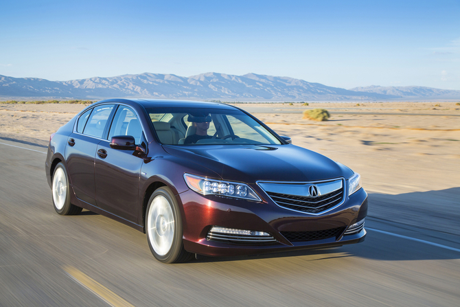 The car is rated at 28mpg city, 32mpg highway and 30mpg combined The car is rated at 28mpg city, 32mpg highway and 30mpg combined