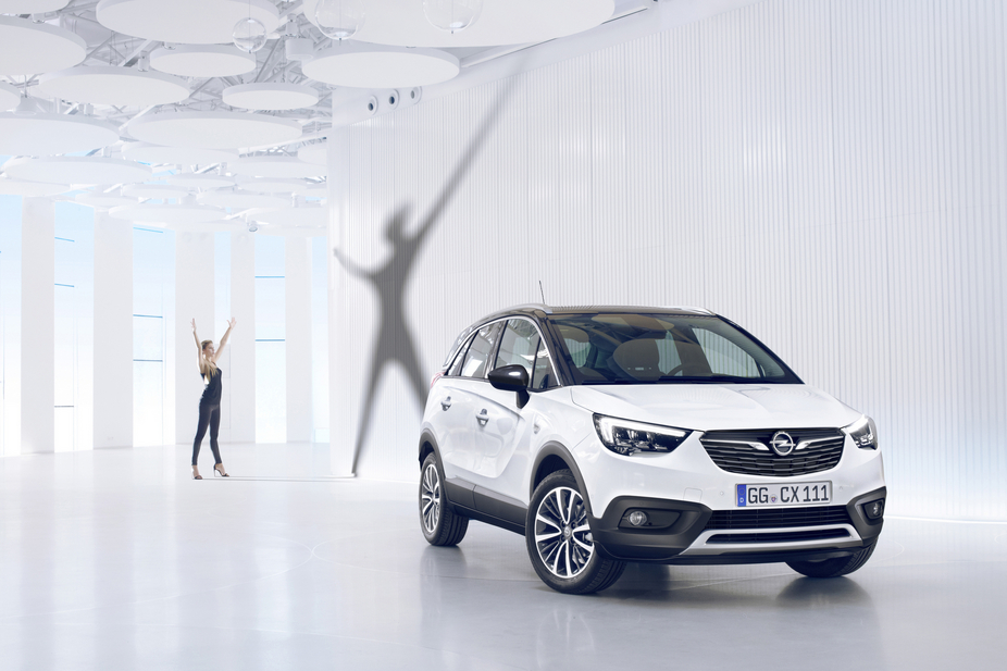 The Crossland X is 4212mm long, 1765mm wide and 1590mm high
