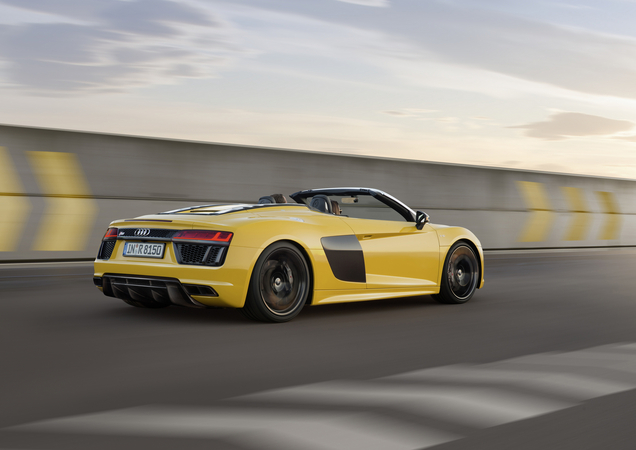 Audi R8 Spyder V10 Audi R8 Spyder V10