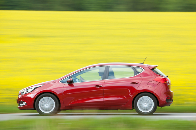 Kia Ceed 1.6 CRDi ISG More Kia Ceed 1.6 CRDi ISG More