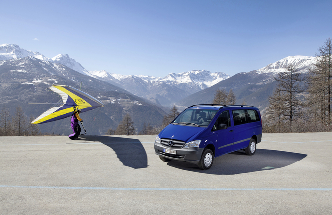 Mercedes-Benz Vito 2 {W639} Mercedes-Benz Vito 2 {W639}