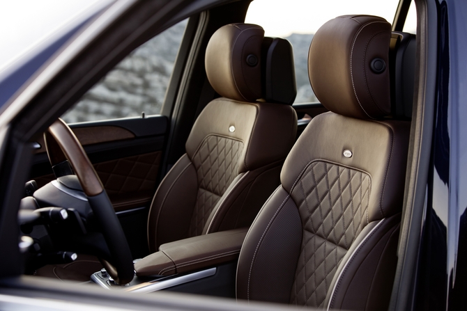 Mercedes Launches GL-Class - Its Largest, Most Luxurious SUV Mercedes Launches GL-Class - Its Largest, Most Luxurious SUV