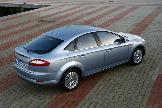 Ford Mondeo 1.8 TDCi Ford Mondeo 1.8 TDCi