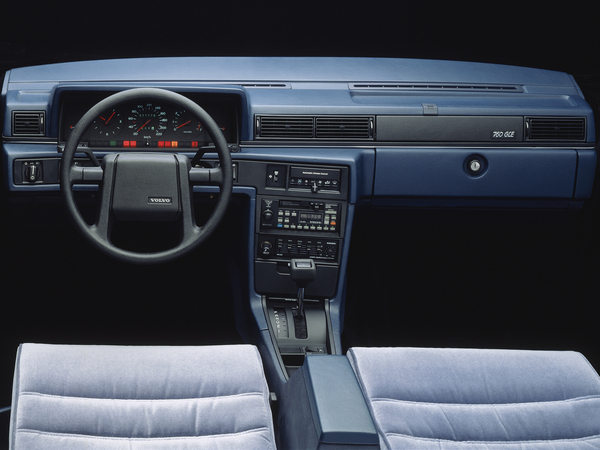 30 anos em retrospectiva da série 700 da Volvo 30 anos em retrospectiva da série 700 da Volvo