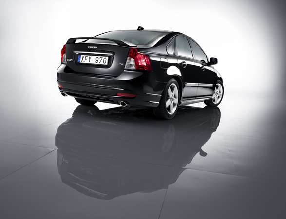 Volvo S40 T5 R-Design Volvo S40 T5 R-Design