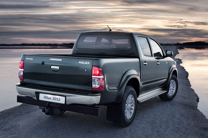 Toyota Hilux 7 Toyota Hilux 7