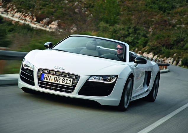 Audi R8 Spyder 5.2 V10 FSI R Tronic Audi R8 Spyder 5.2 V10 FSI R Tronic